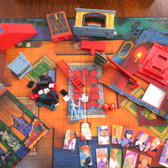 13 Dead End Drive murder-themed board game Milton Bradley 1993 Games Vintage Fun - Picture 2 of 16